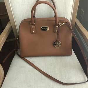 Like New! Michael Kors Purse